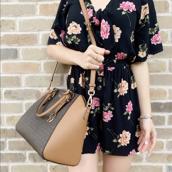 Gaby’sBags👜💕-NWT Michael Kors Satchel Brown MK - Picture 5 of 6